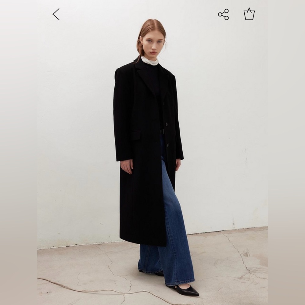 Havec Wool and Cashmere Tailored Long Coat in Black - Picture 3 of 9